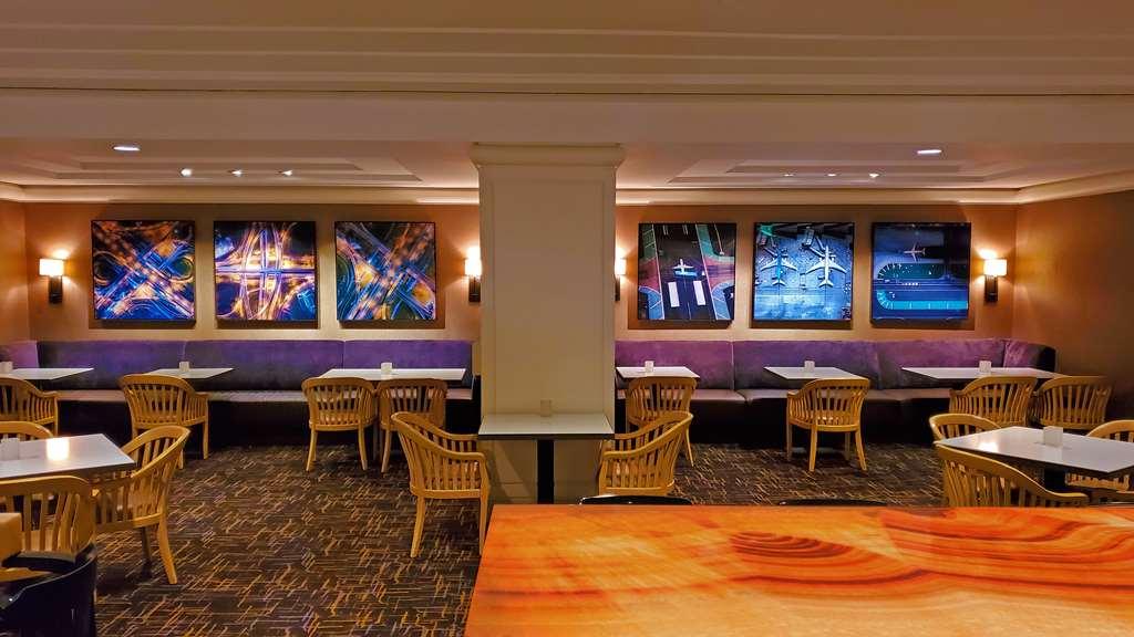 Hilton Angeles Airport 4*